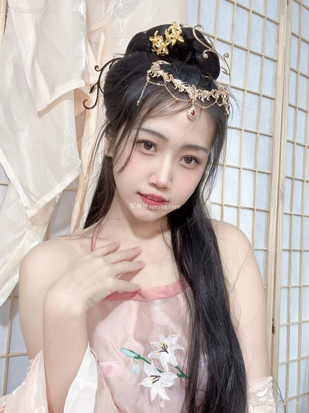 1P - 不呆猫 – 古风温泉人妻
