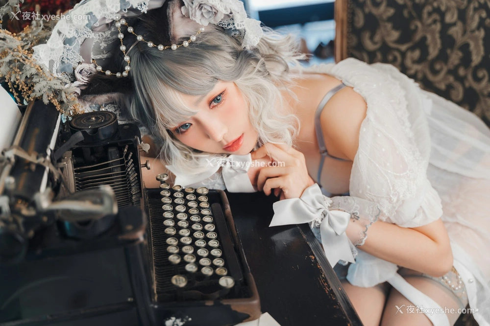1P - ElyEE子 – 布偶貓少女人形