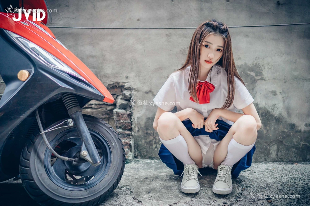 1P - 妍妍《抓到妹妹的把柄》