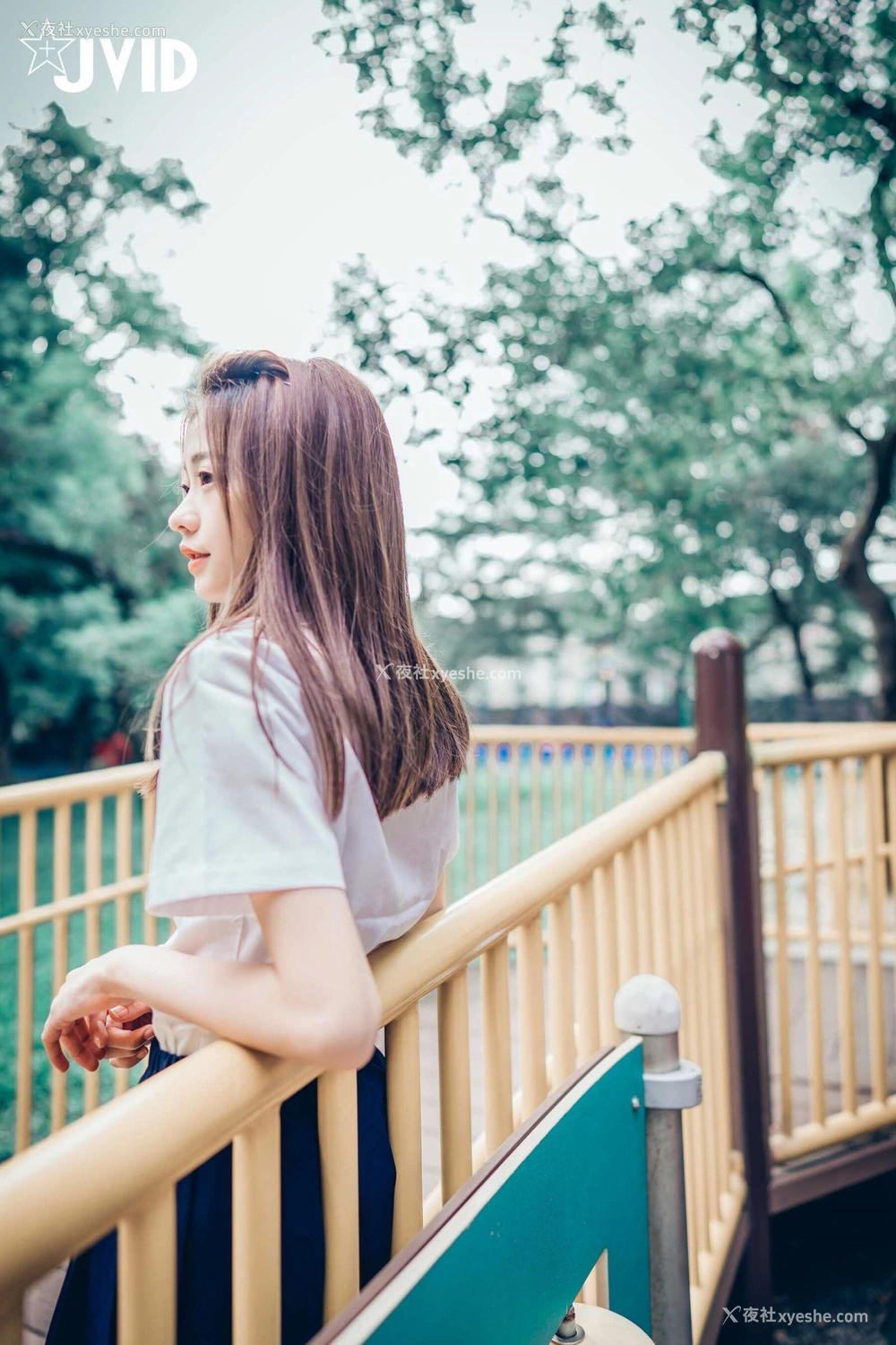 1P - 妍妍《抓到妹妹的把柄》