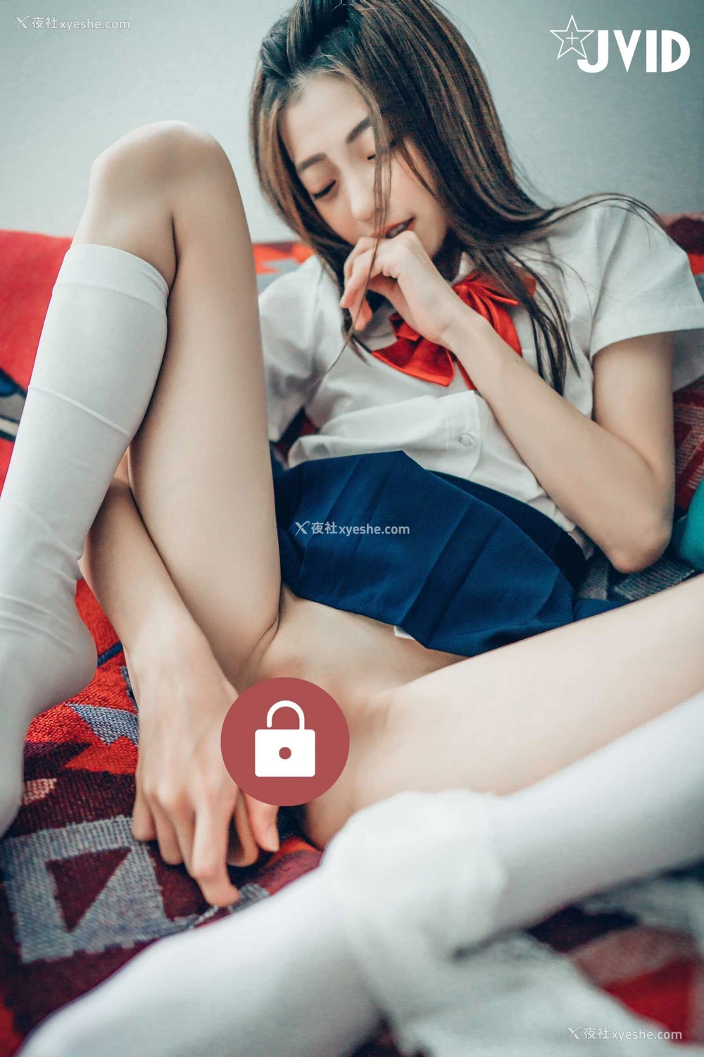 1P - 妍妍《抓到妹妹的把柄》