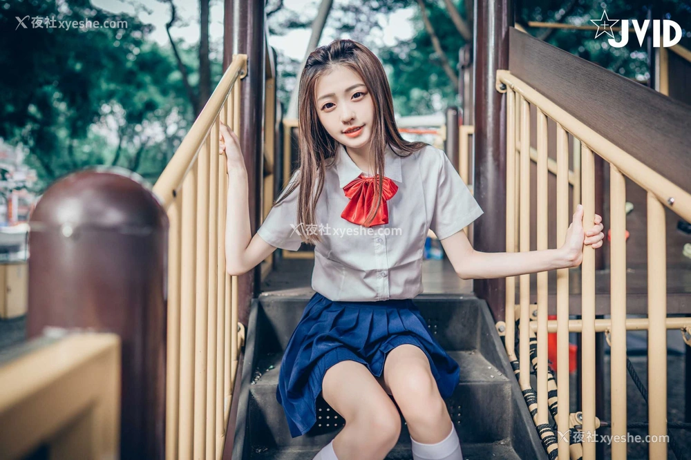 1P - 妍妍《抓到妹妹的把柄》