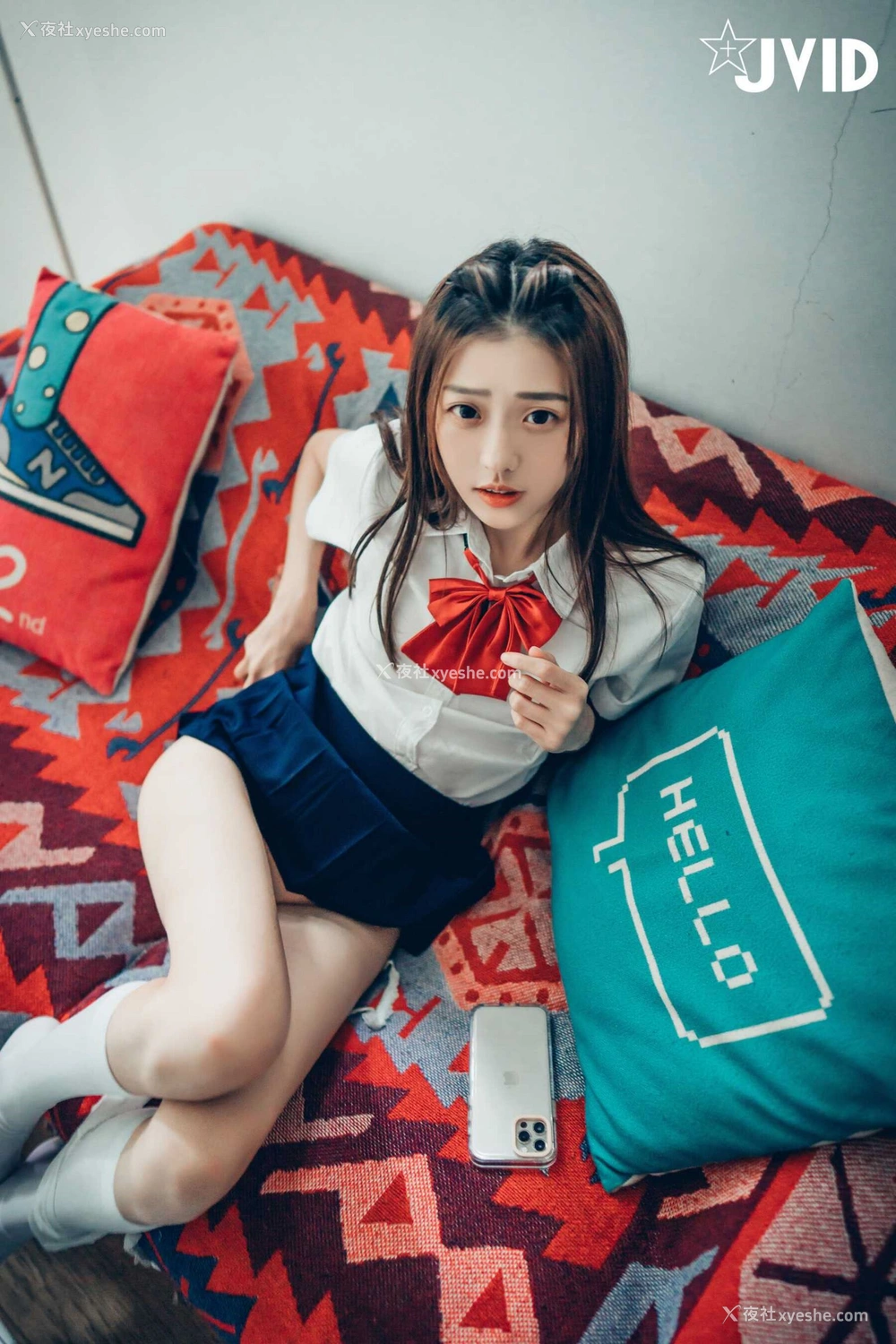 1P - 妍妍《抓到妹妹的把柄》