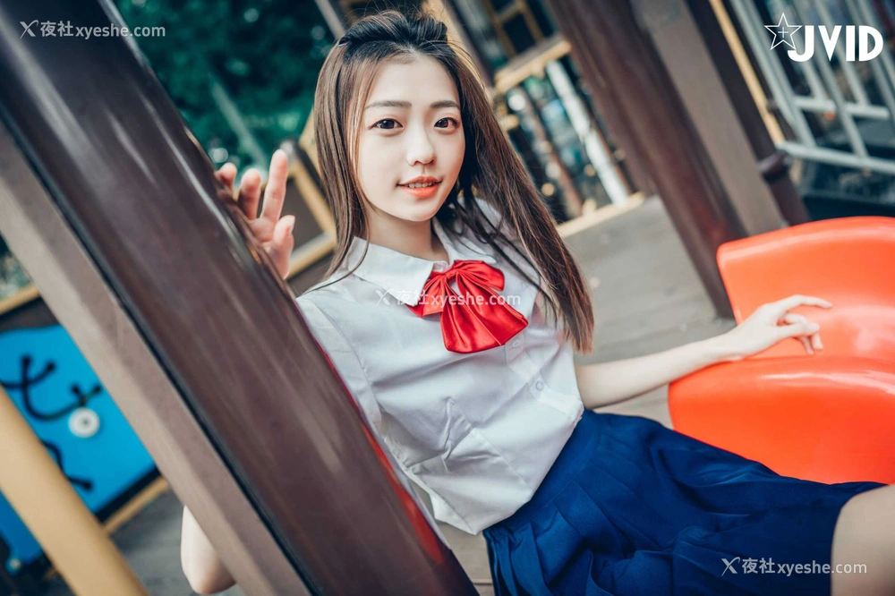 1P - 妍妍《抓到妹妹的把柄》