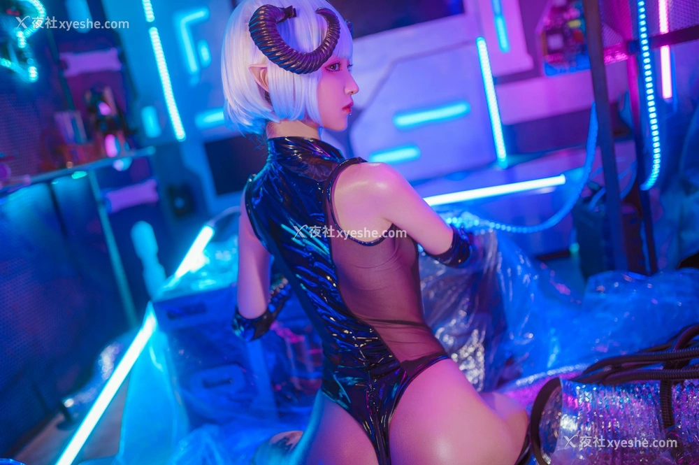 1P - 妹抖青 – 恶魔胶衣