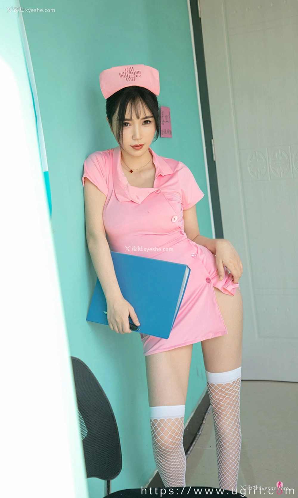 1P - [Ugirls尤果网]爱尤物专辑 No.2037 白白 俏天使