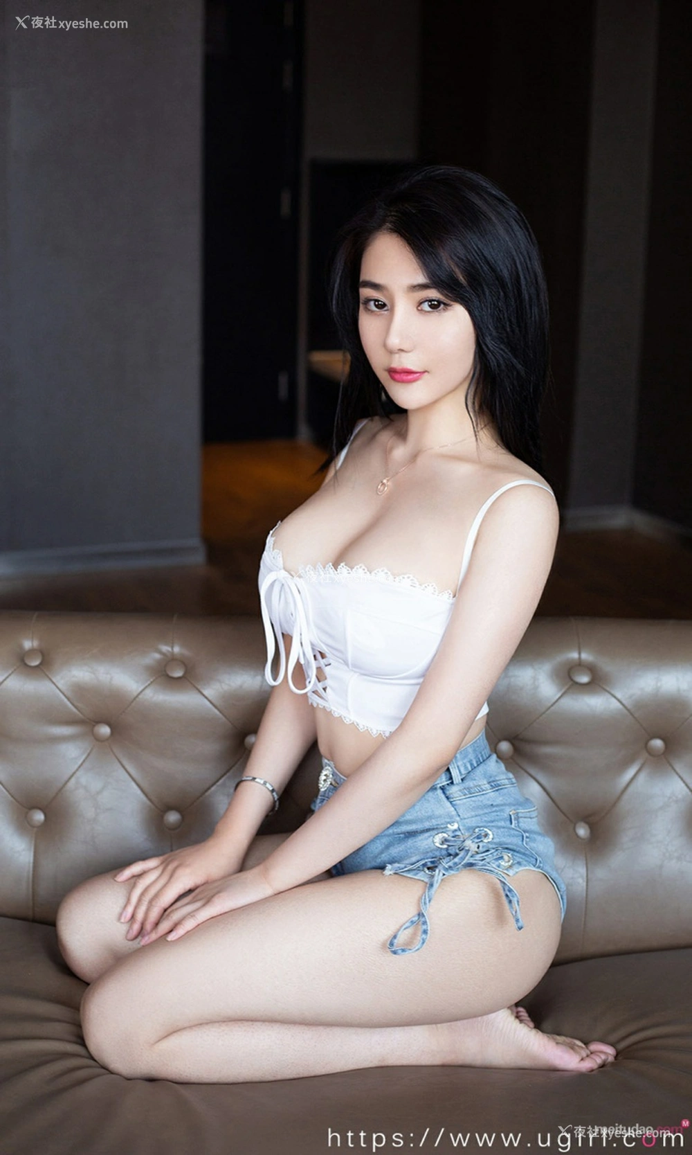 1P - [Ugirls尤果网]爱尤物专辑 No.2055 如歌 小哭包