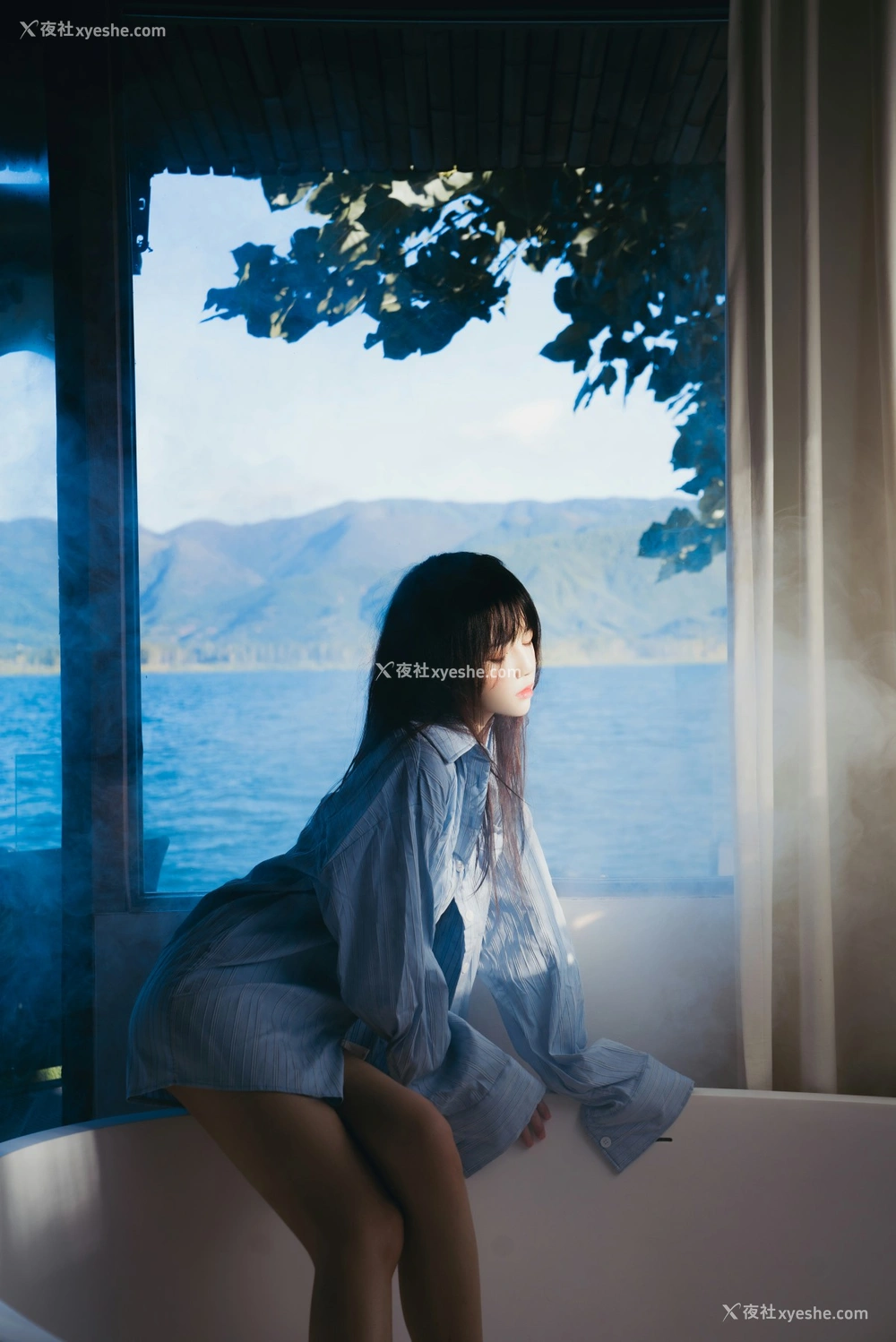 1P - 桜桃喵 – 蓝衬衫