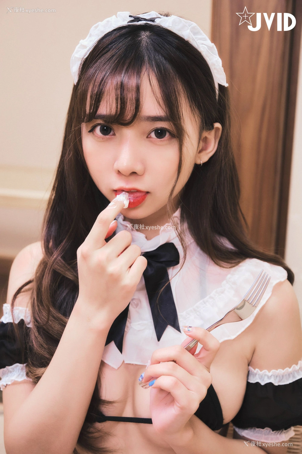 1P - ZAZA《女仆》