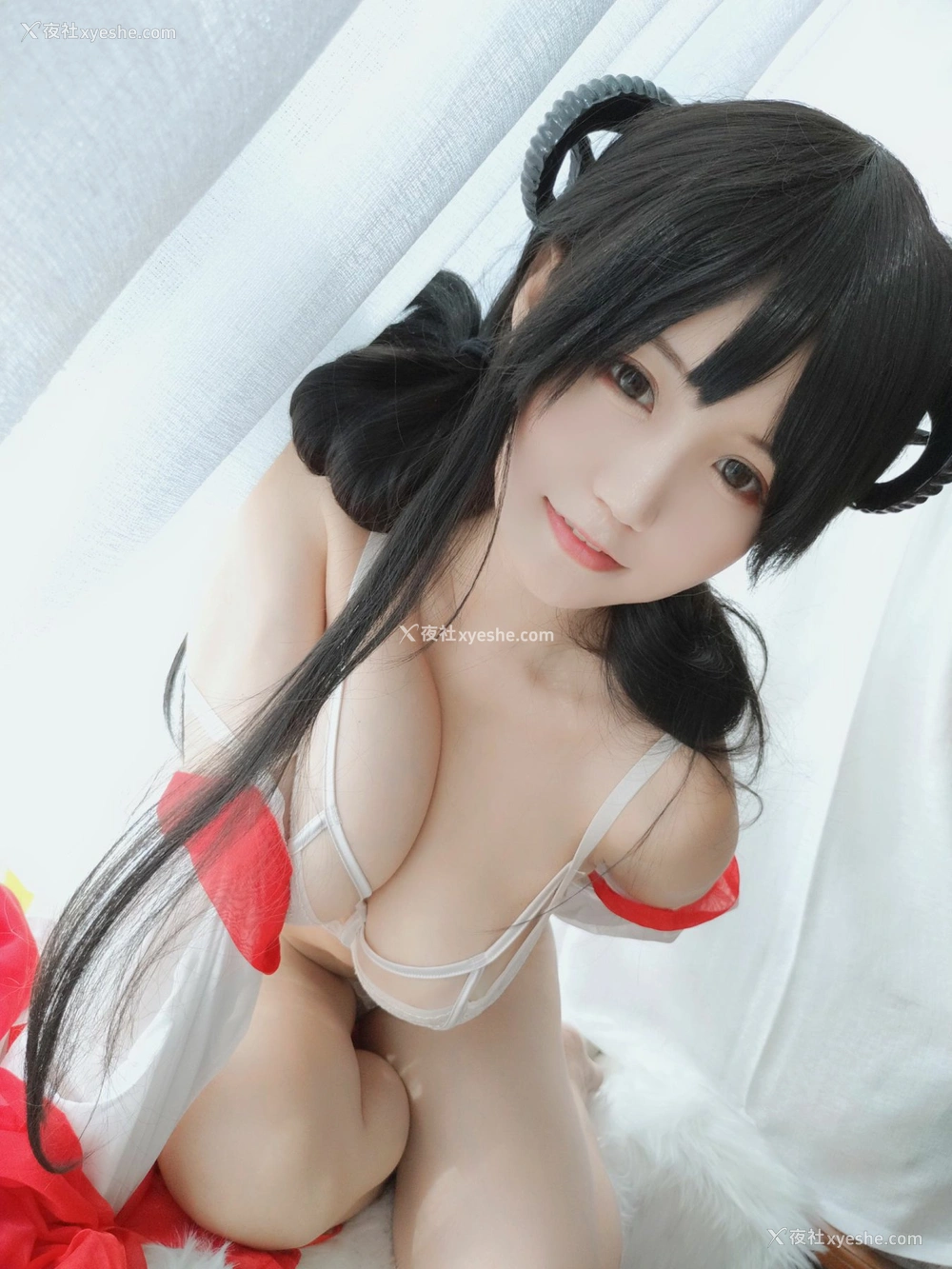 1P - 小仓千代w – 巫女DLC