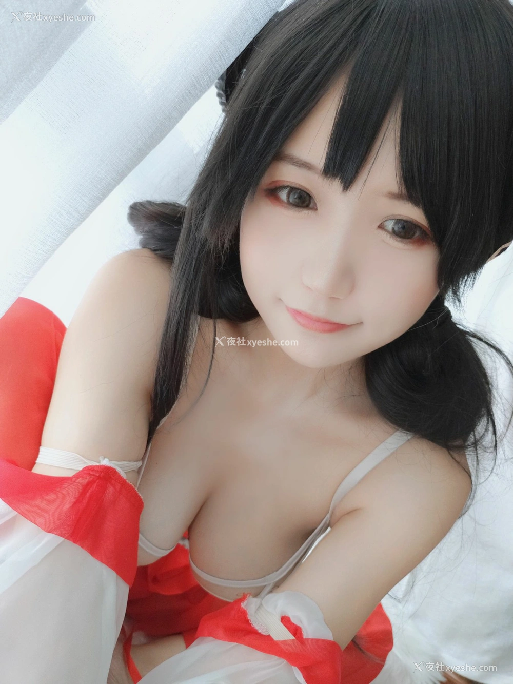 1P - 小仓千代w – 巫女DLC