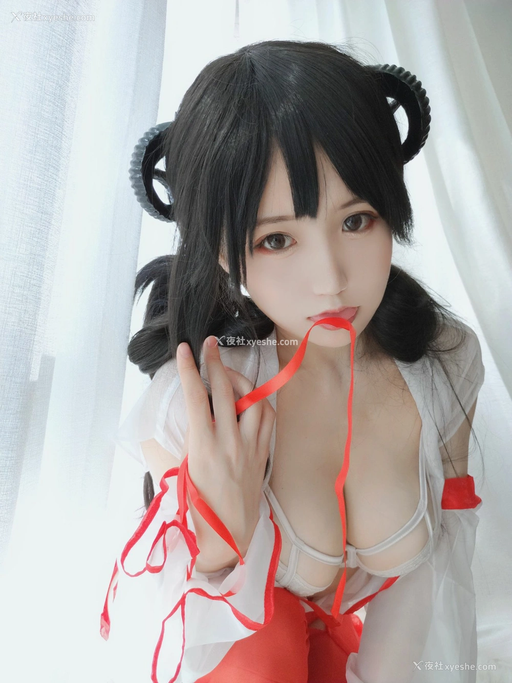 1P - 小仓千代w – 巫女DLC