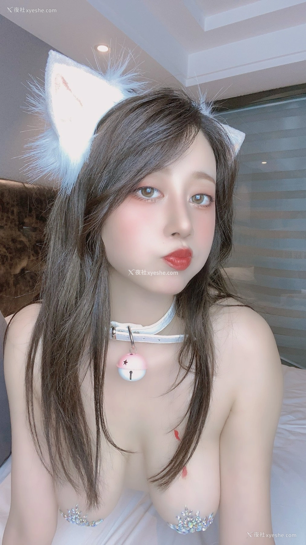 1P - 奈汐酱nice – 蕾丝白狐