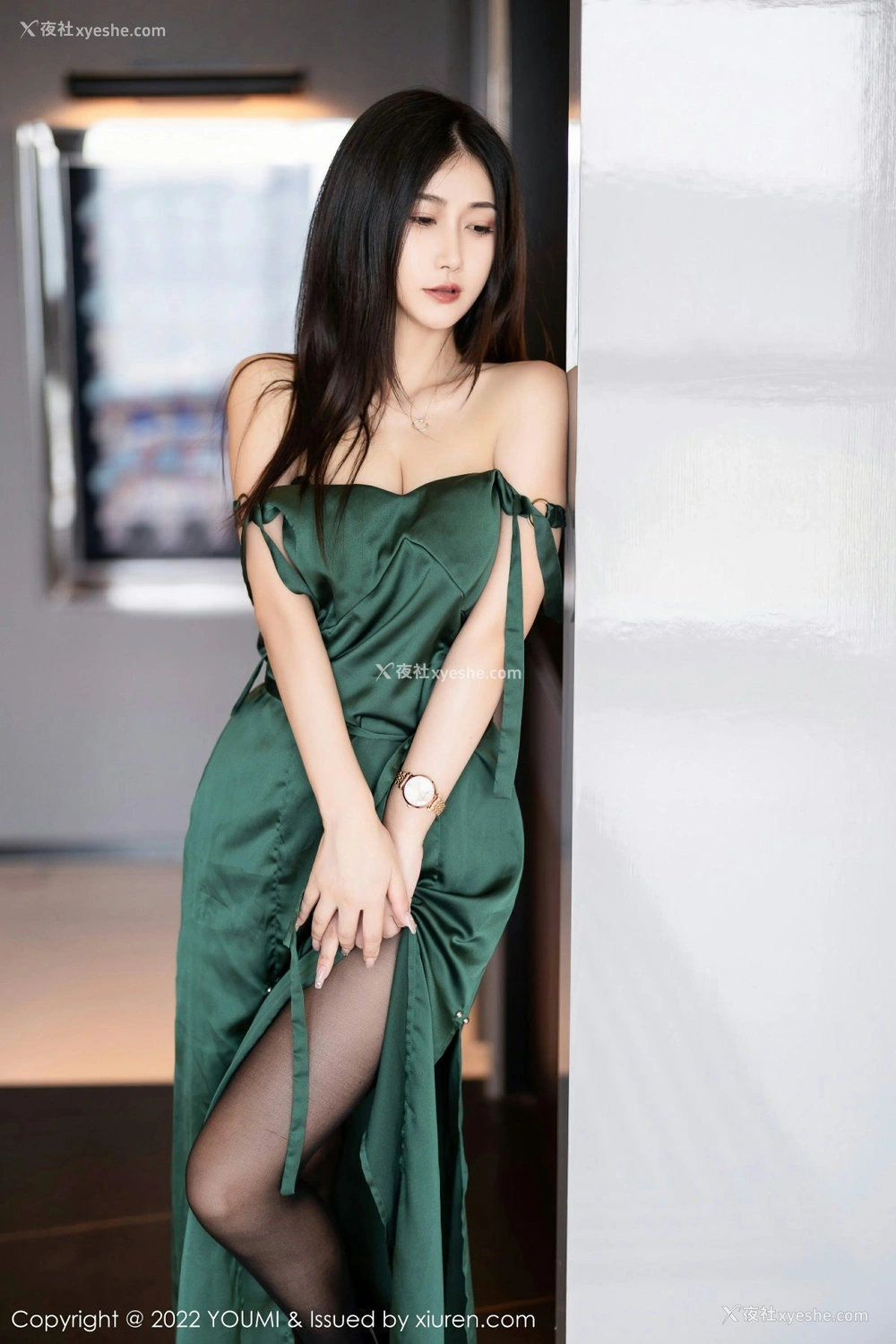 1P - [YOUMI尤蜜荟] VOL.837 laura阿姣