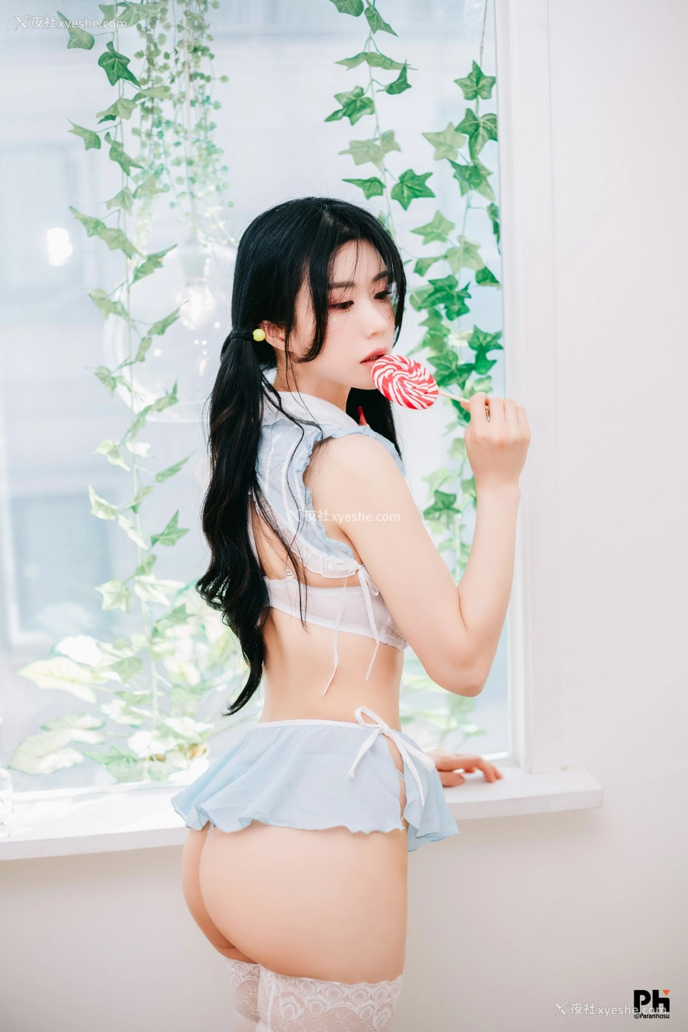 1P - Paranhosu – Sia_S22 Photo Book Vol.6 – Lollipop