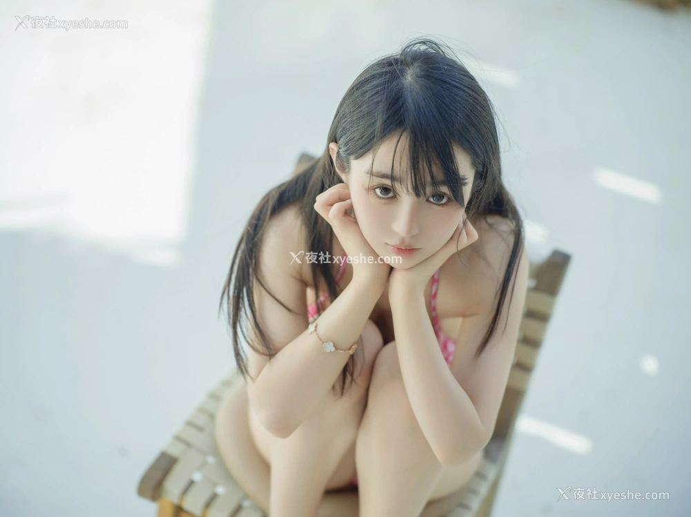 1P - 桜井宁宁 – 粉色比基尼 微风