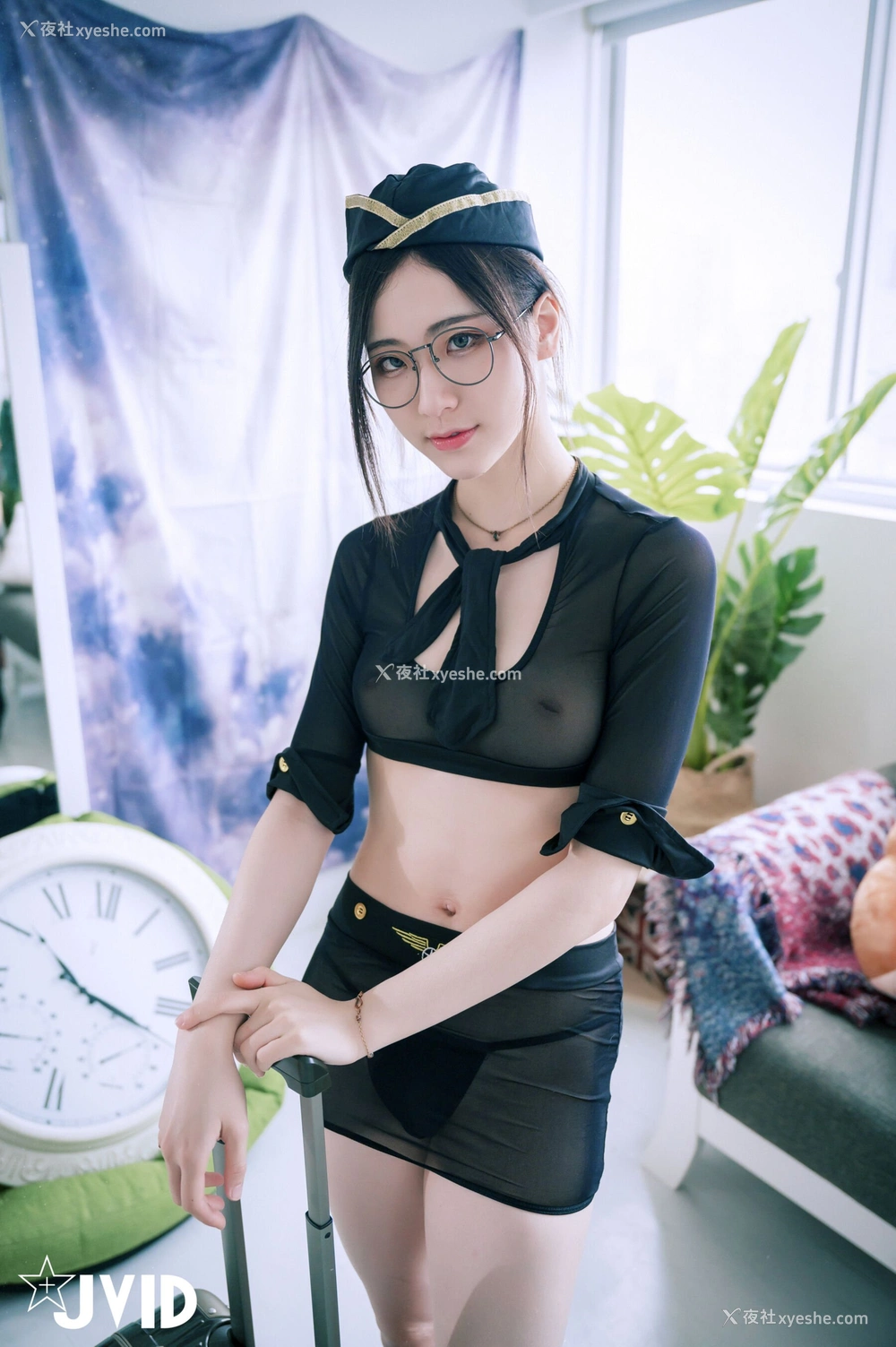 1P - 阿黎《黑暗空姐》