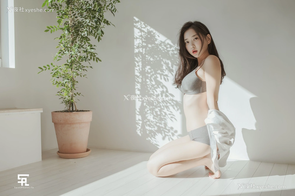 1P - [SaintPhotoLife] Zenny – Romance