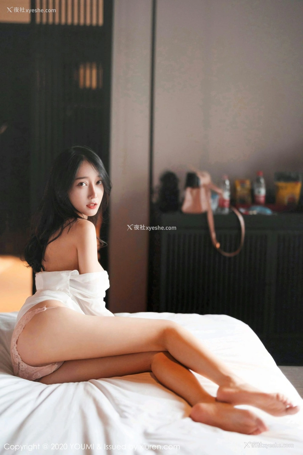 1P - [YOUMI尤蜜荟] VOL.560 玥儿玥er