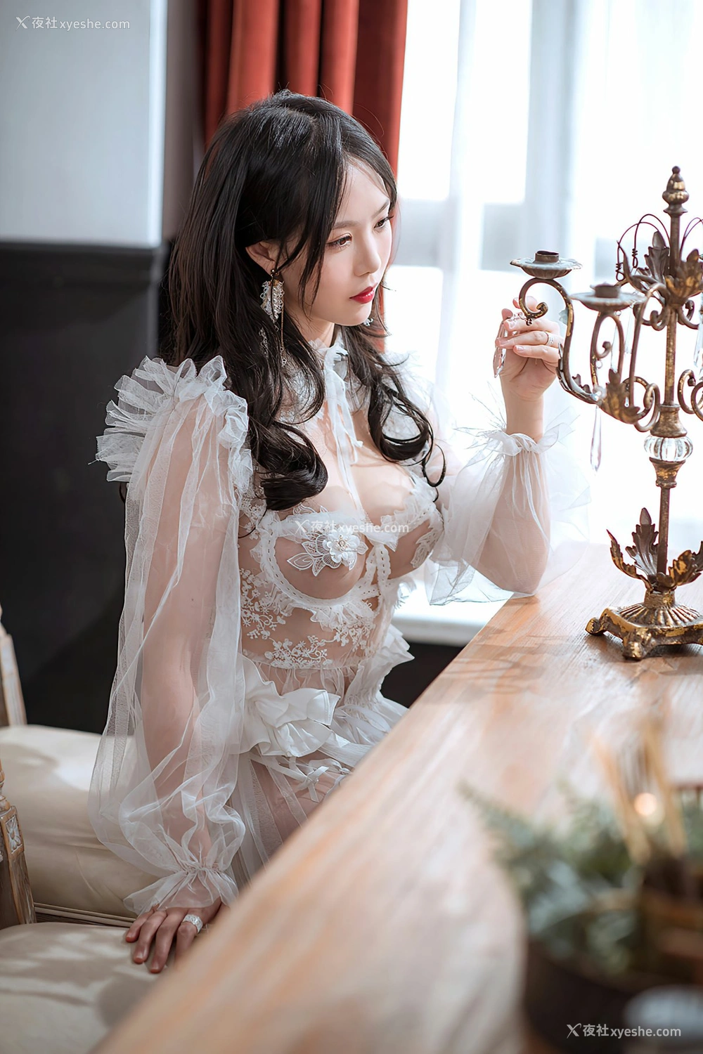 1P - [尤蜜YouMiabc] 抖娘利世 花嫁女郎