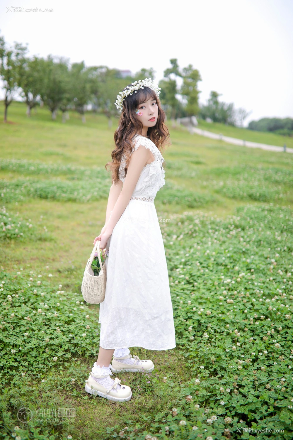 1P - [YALAYI雅拉伊] Y303 花儿《花仙》
