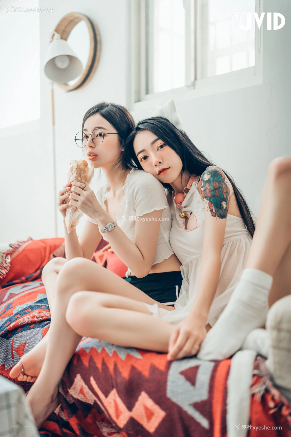 1P - 辰辰×飘飘×妍妍《她和她的两只猫咪》