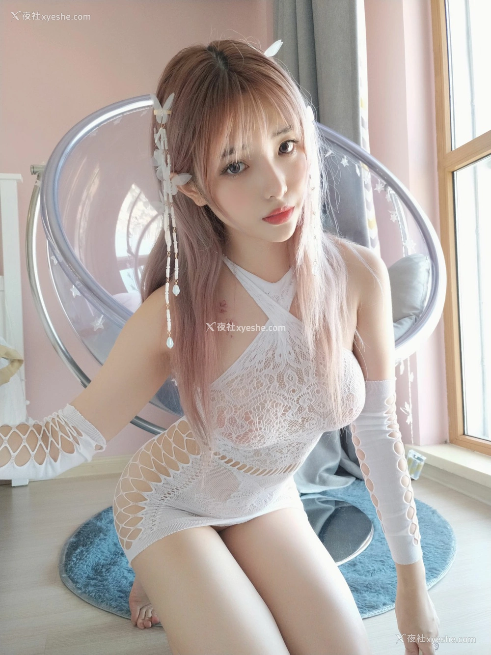 1P - 雯妹不讲道理 – 白色蝴蝶