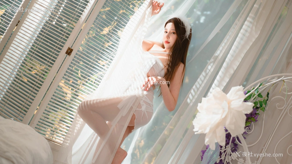 1P - 蜜蜜子Kimmie – 季秋之梦