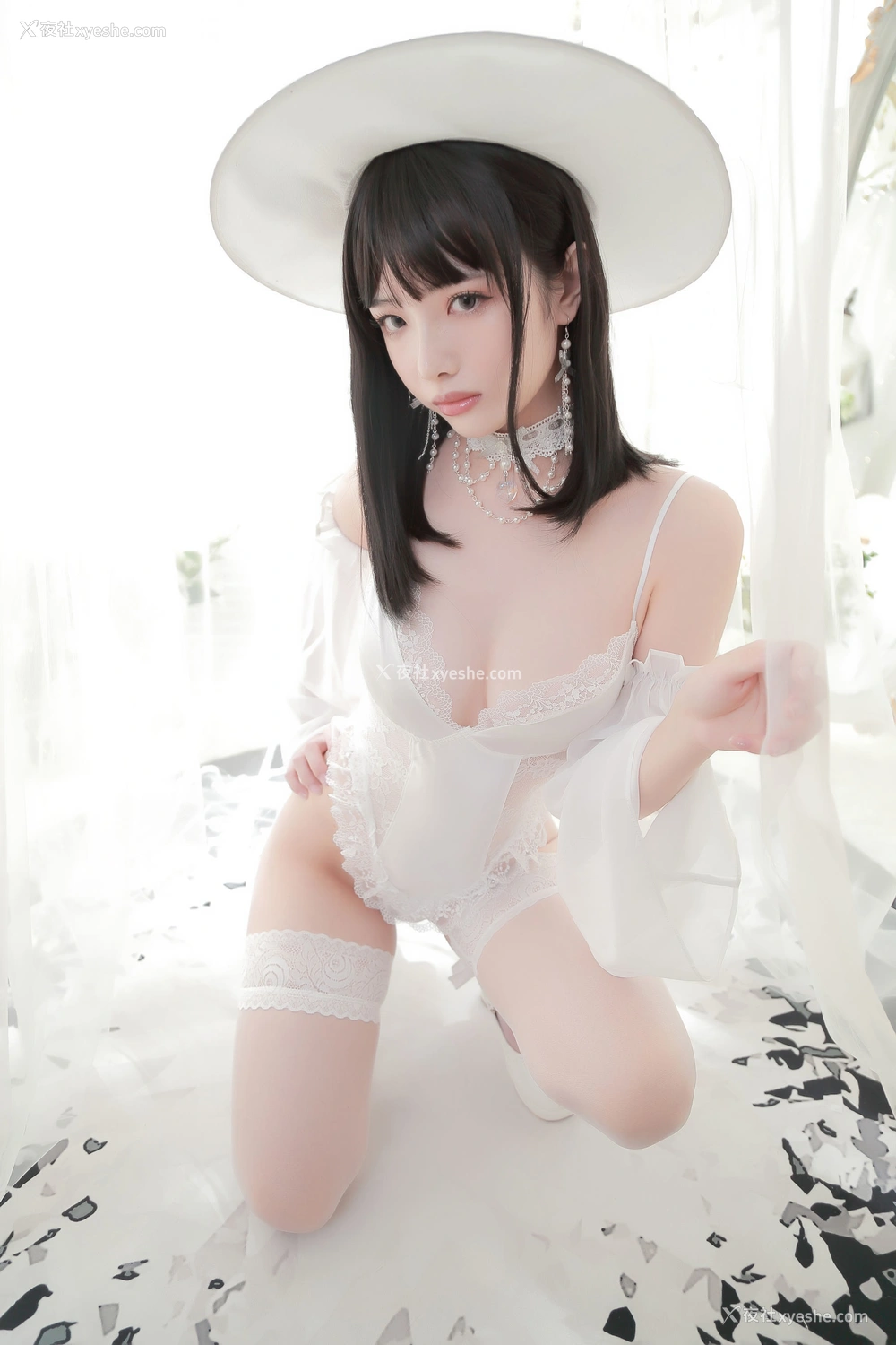 1P - 雯妹不讲道理 – 白女巫