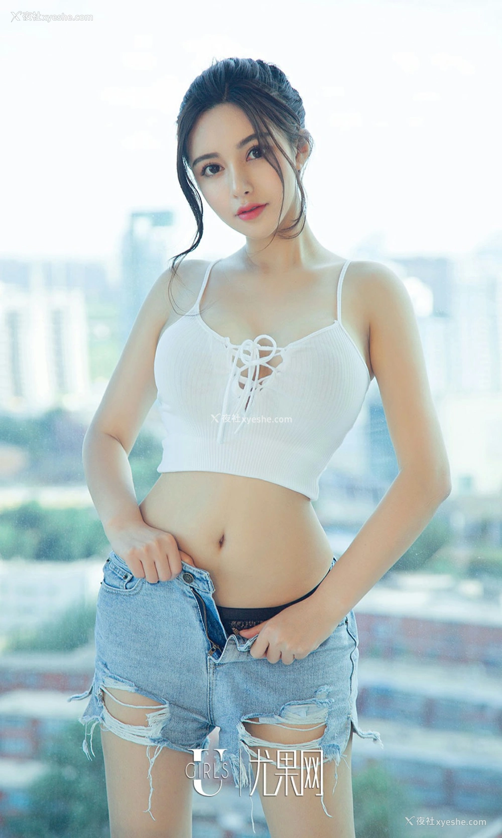 1P - [Ugirls尤果网]爱尤物专辑 No.1350 金梓馨 珍珠小姐