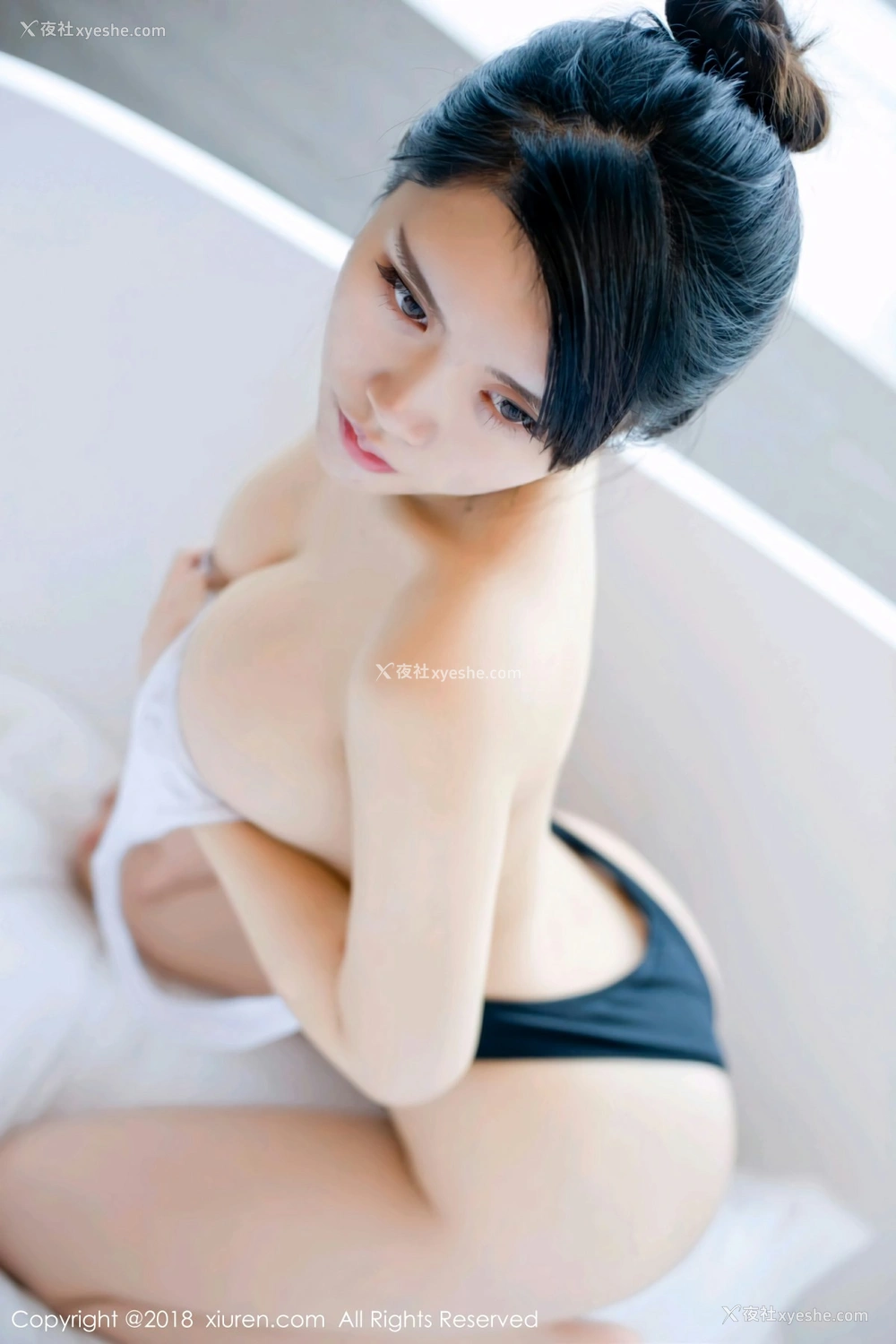 1P - [XIUREN秀人网] No.1260 私语baby