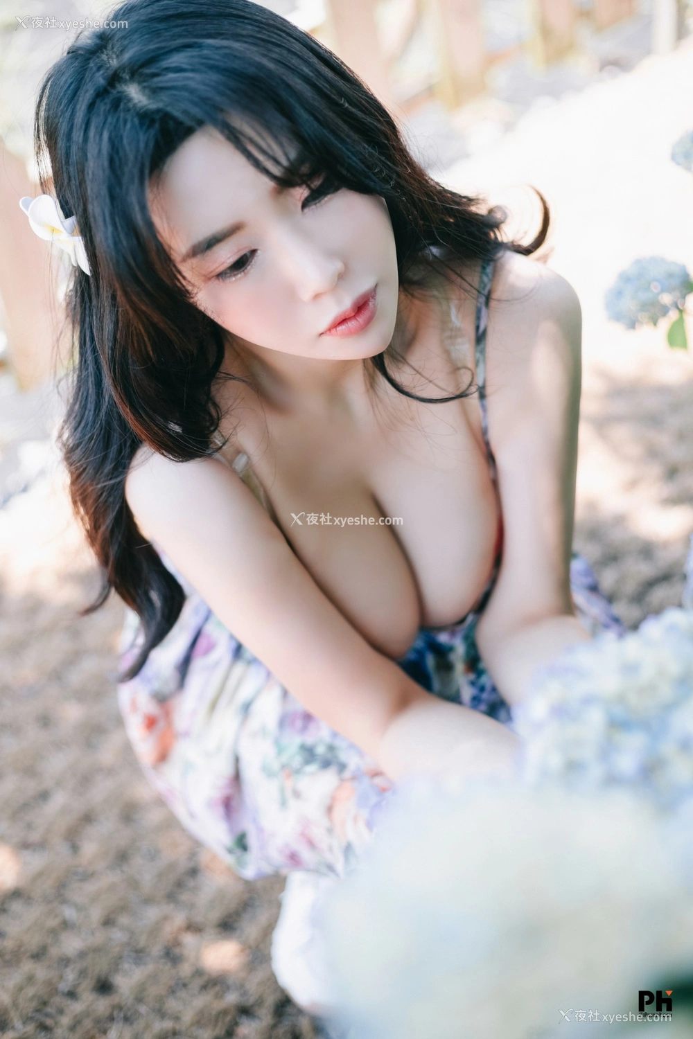 1P - Paranhosu – Sia_S22 Photo Book Vol.8 – Adorable Sia