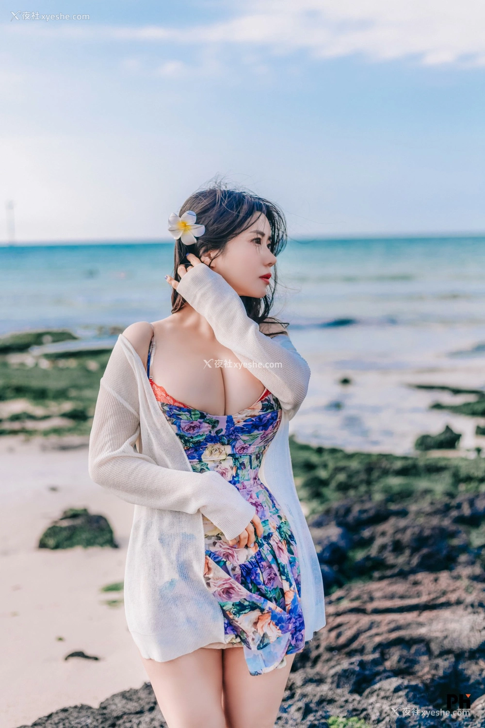 1P - Paranhosu – Sia_S22 Photo Book Vol.8 – Adorable Sia
