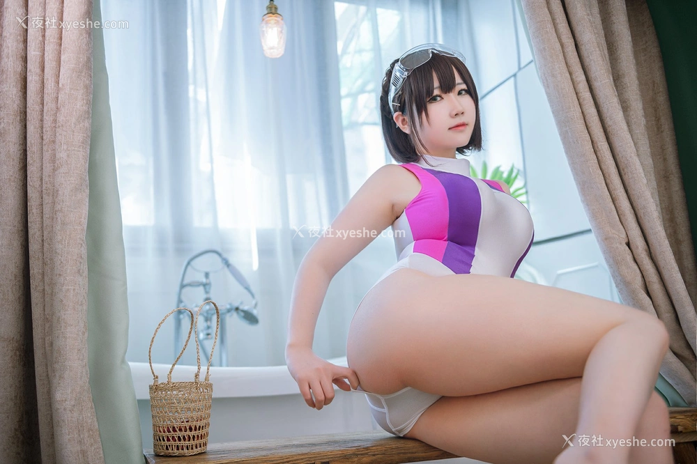 1P - 是本末末 – 竞泳水着