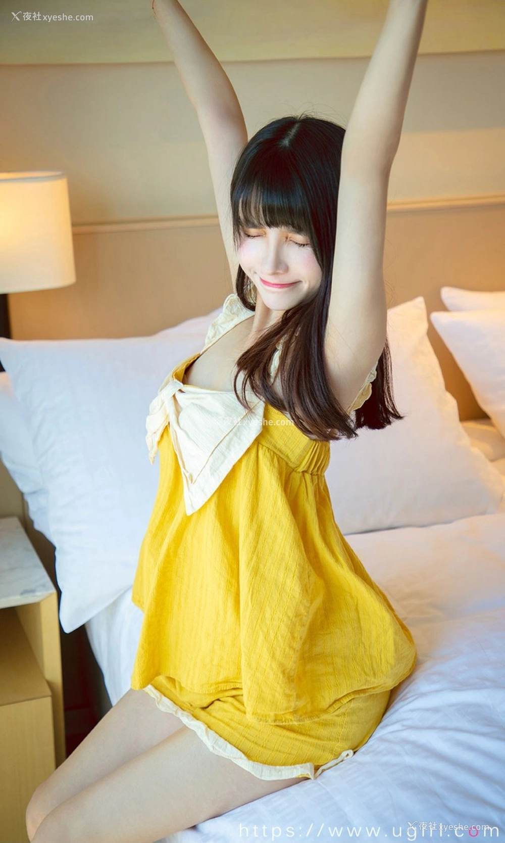 1P - [Ugirls尤果网]爱尤物专辑 No.2135 猫猫 小甜柠