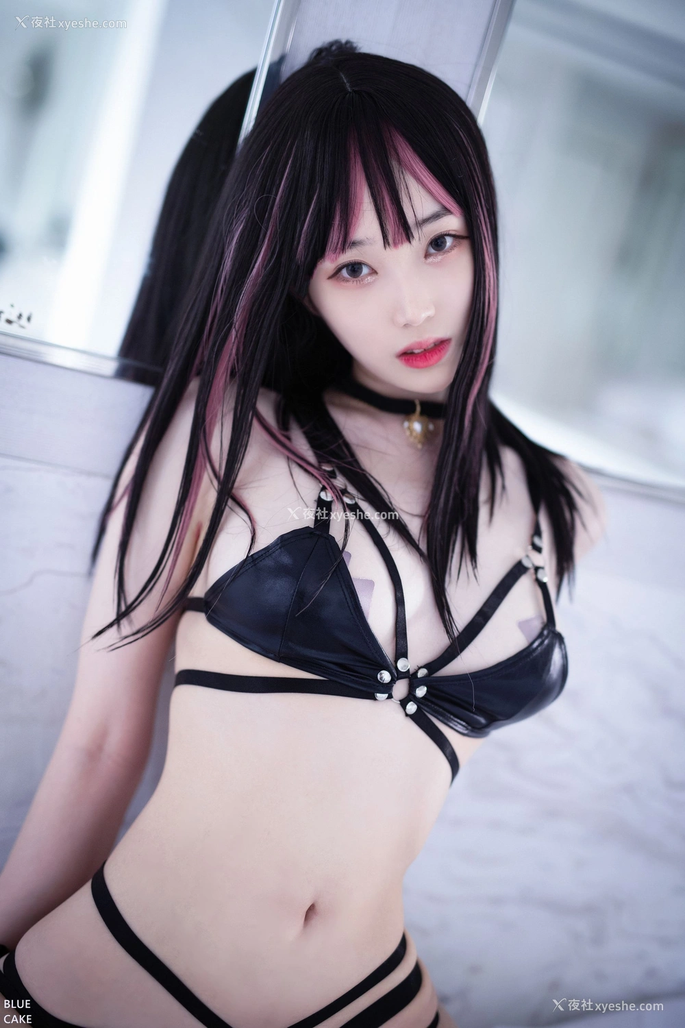1P - [BLUECAKE] Bambi – Pretty savage