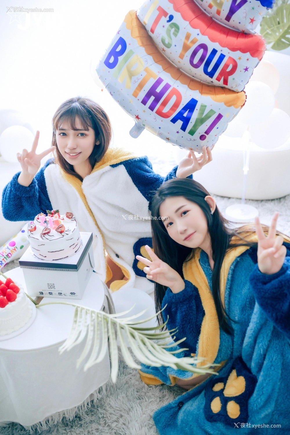 1P - 井野奈&肉包《色欲融合の闺蜜庆生派对》