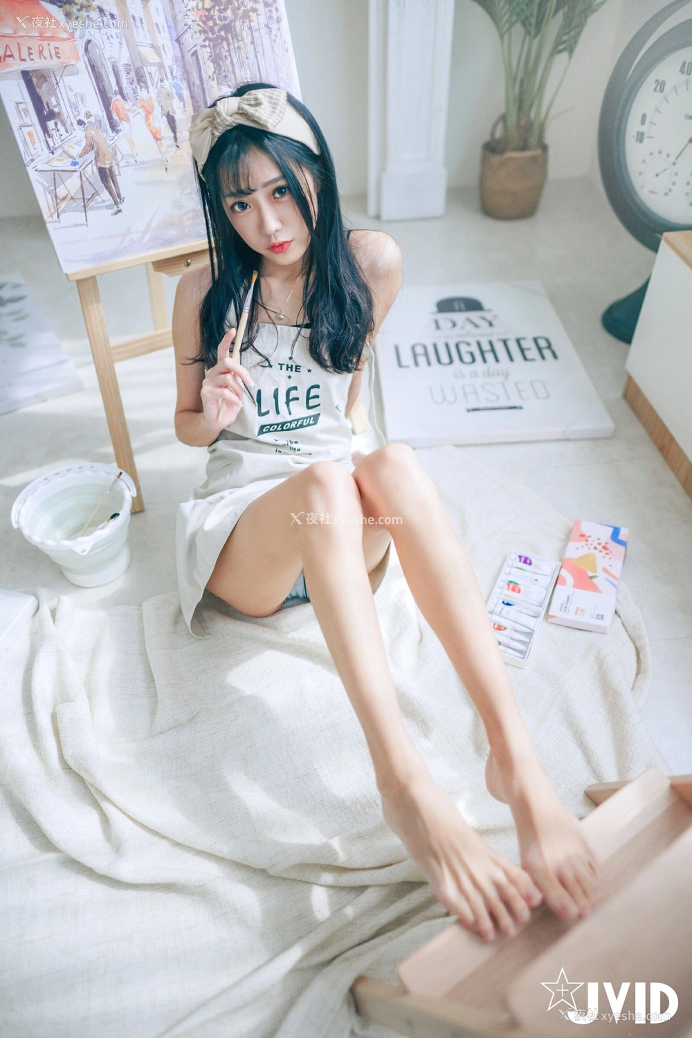 1P - 妍妍《裸体“插”画家》