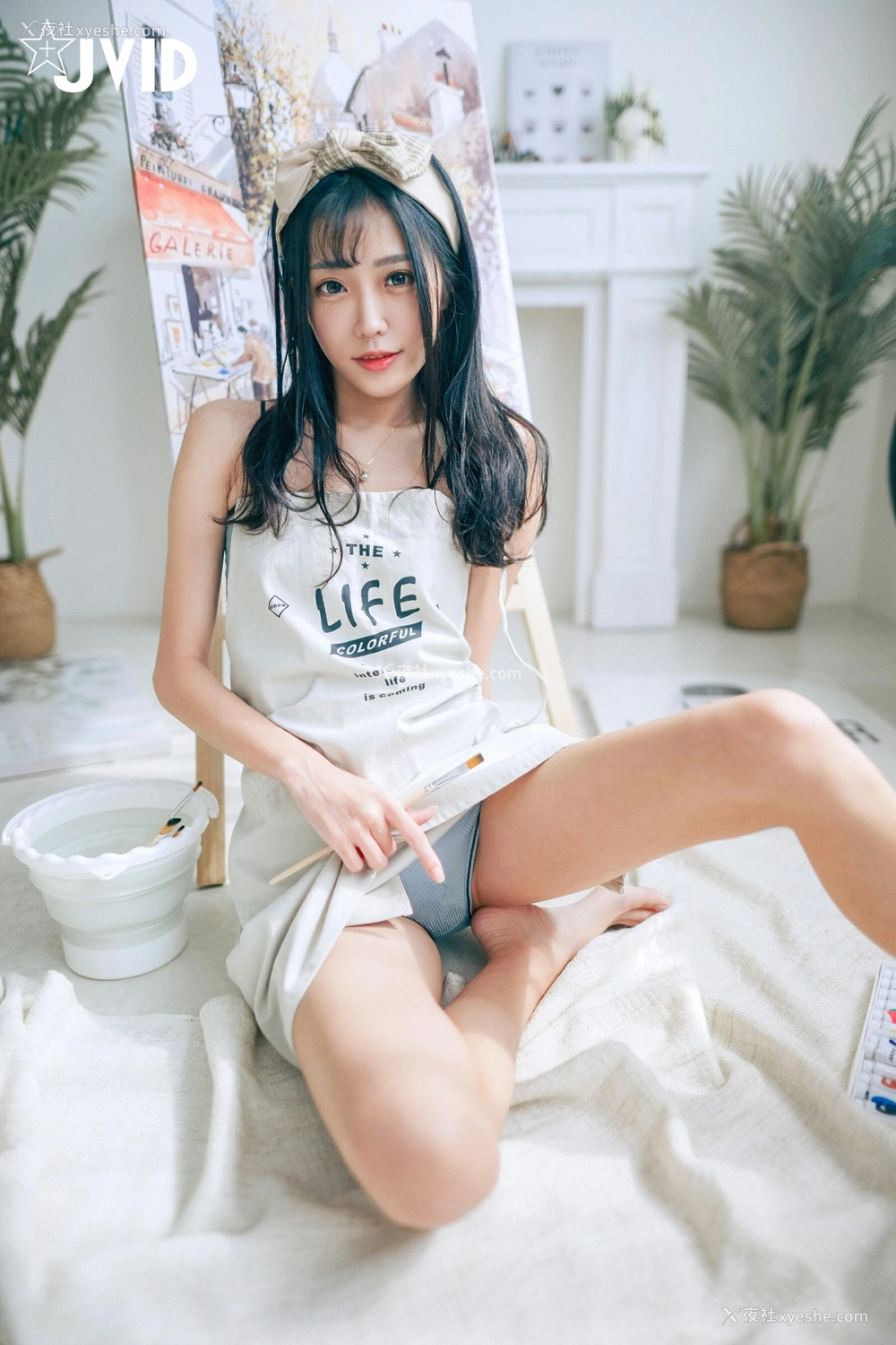 1P - 妍妍《裸体“插”画家》
