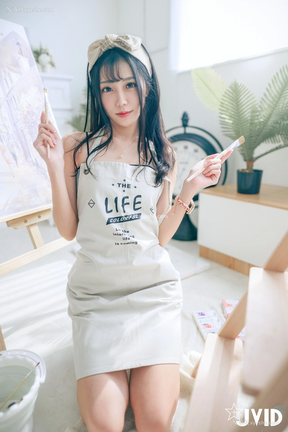 1P - 妍妍《裸体“插”画家》