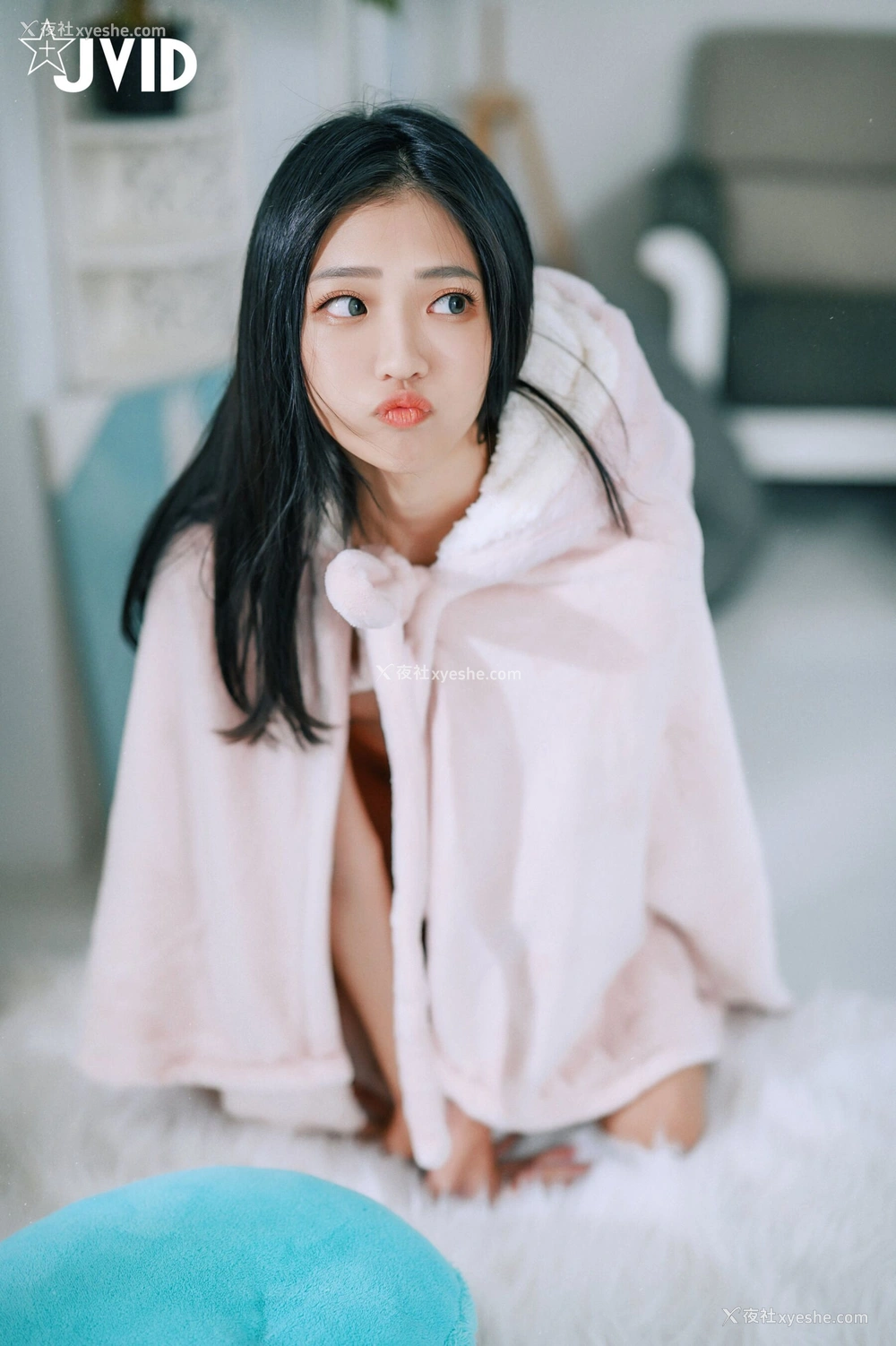 1P - 妍妍《可爱少女重生记》