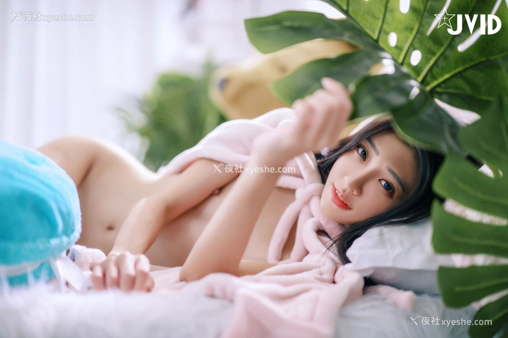 1P - 妍妍《可爱少女重生记》