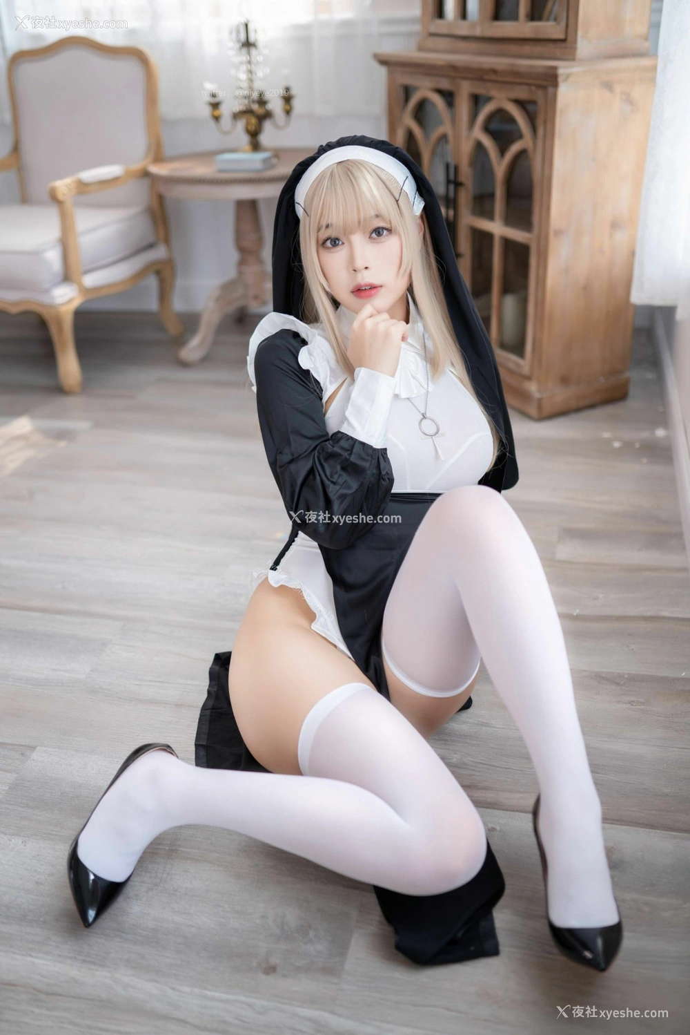 1P - 白烨 – 禁x欲修女