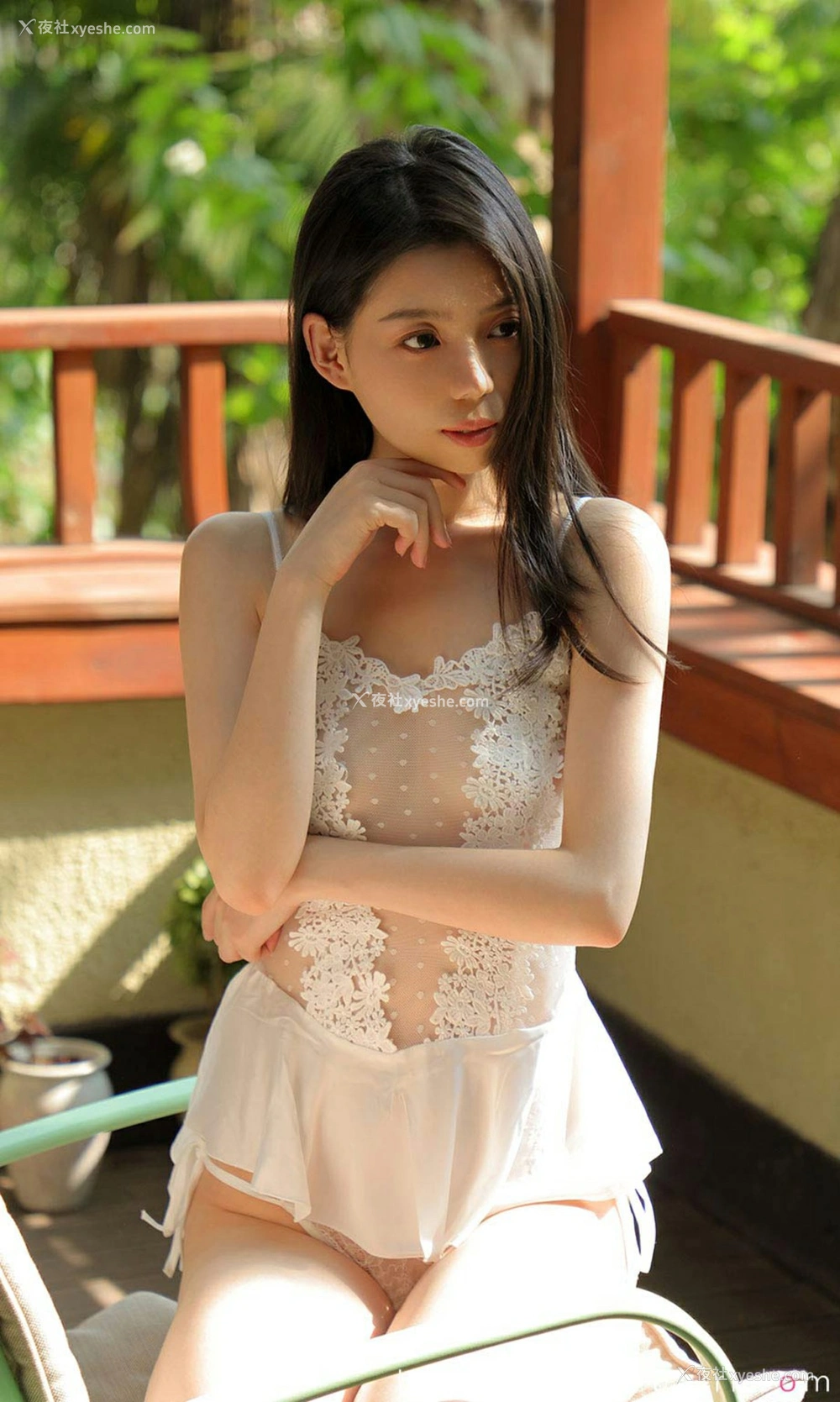 1P - [Ugirls尤果网]爱尤物 No.1875 言沫 爱你晴空