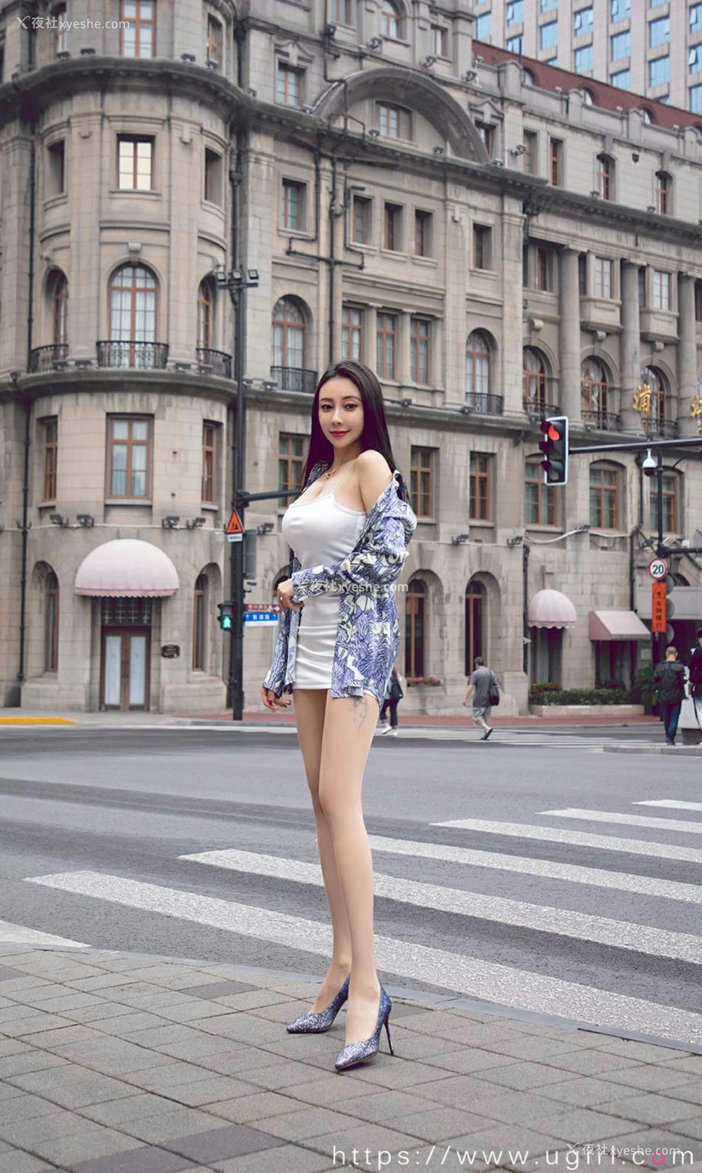 1P - [Ugirls尤果网]爱尤物 No.1888 果儿Victoria 精致的迷人精