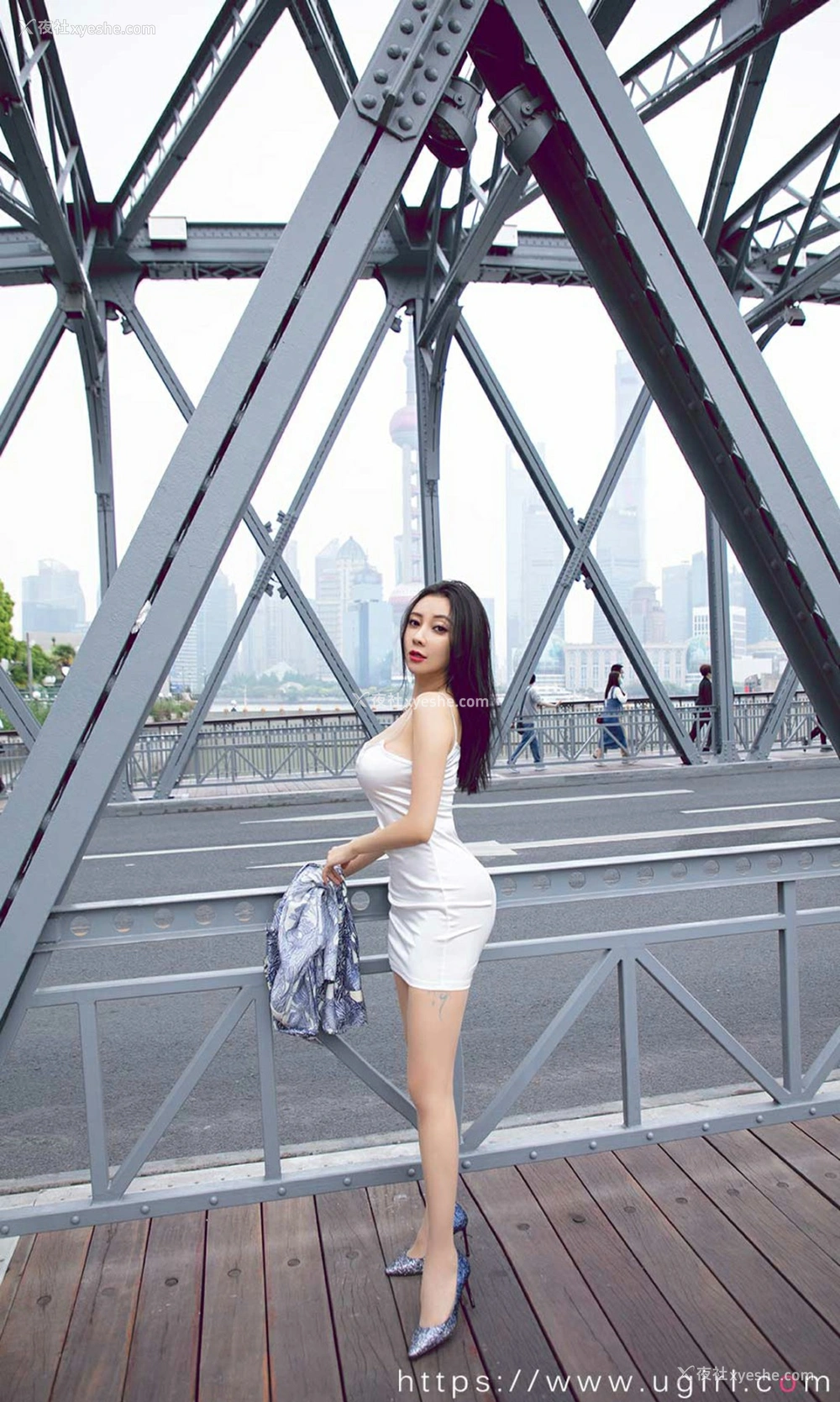 1P - [Ugirls尤果网]爱尤物 No.1888 果儿Victoria 精致的迷人精
