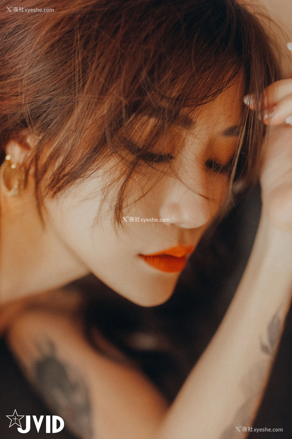 1P - Lara《激情邂逅》