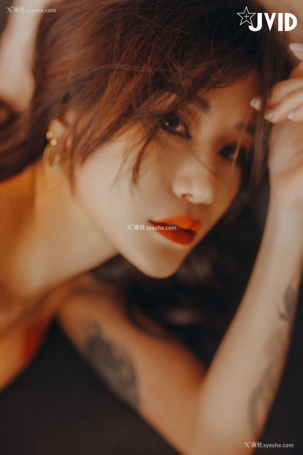 1P - Lara《激情邂逅》