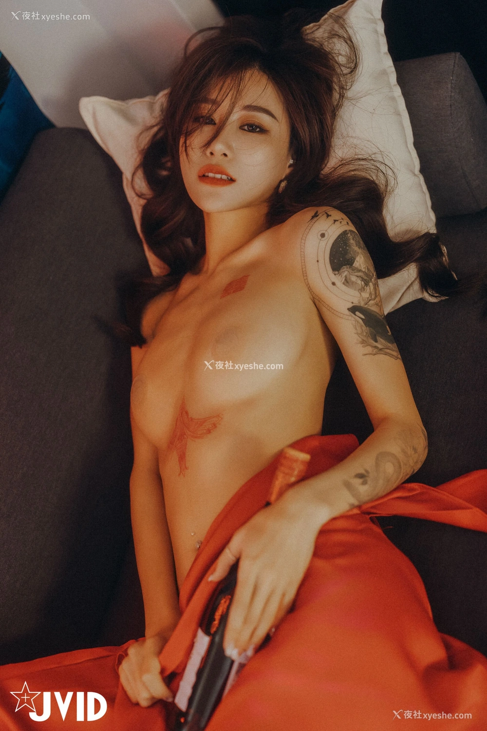 1P - Lara《激情邂逅》