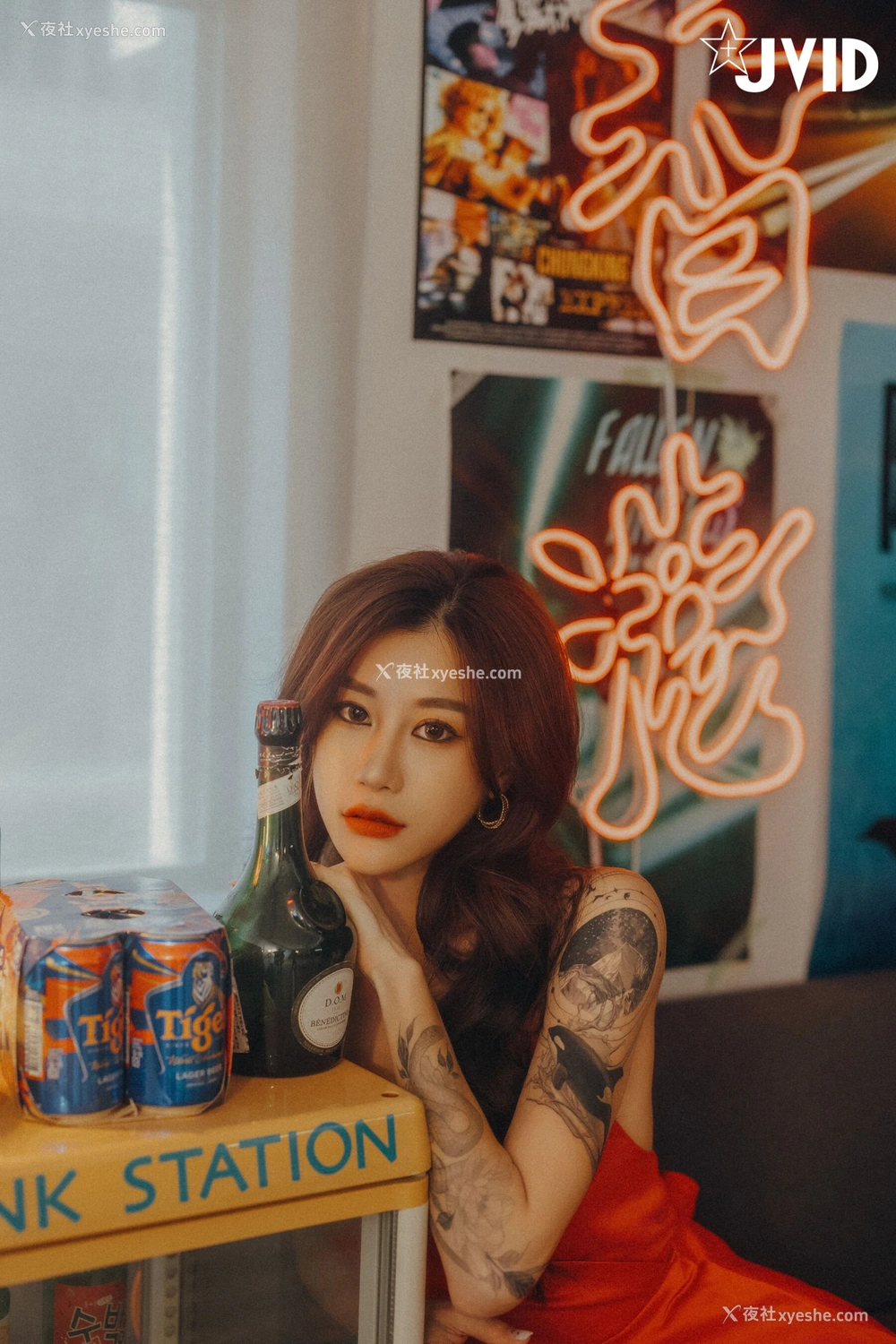 1P - Lara《激情邂逅》
